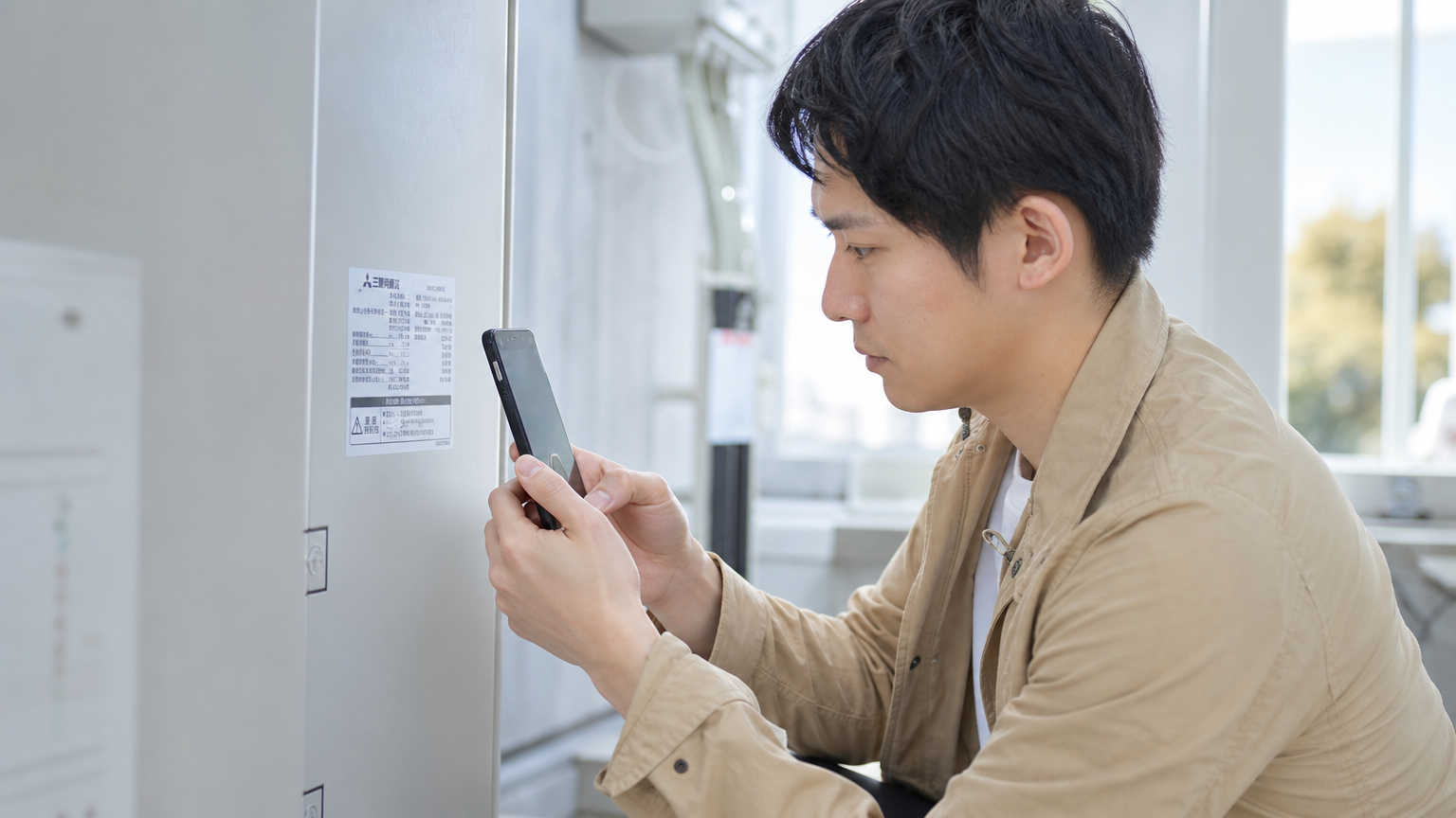 ステップ2：機器がPCBを含んでいるか確認する