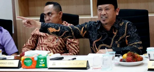 Abu Razak Usulkan Gubernur Dipilih oleh DPRD Penting untuk Dikaji